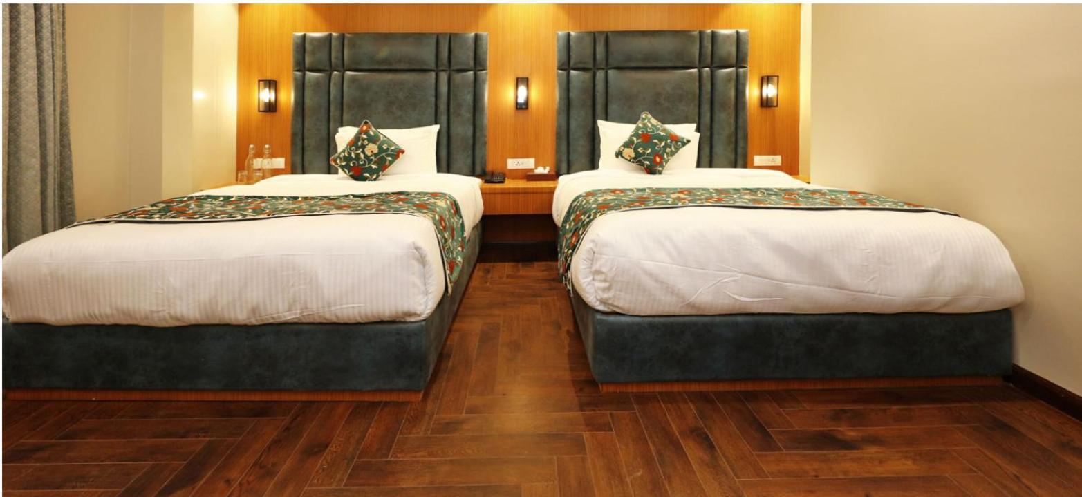 Hotel Blanco ศรีนาการ์ ภายนอก รูปภาพ